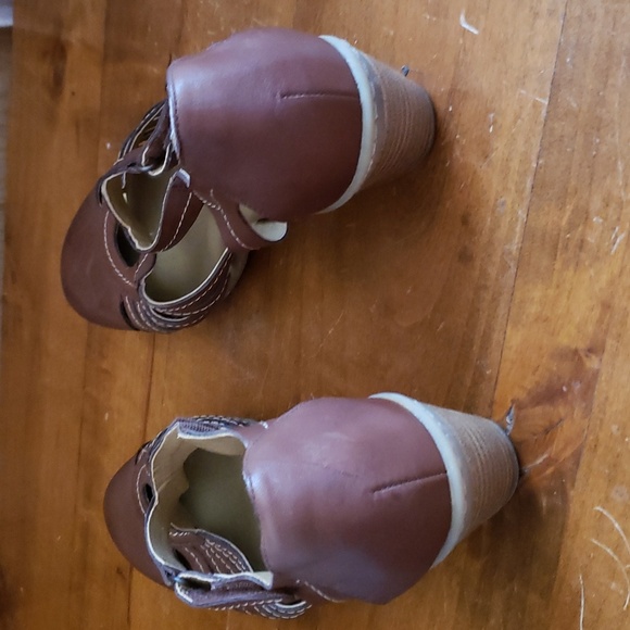 Strappy sandals with heel by Softspots - Picture 4 of 7